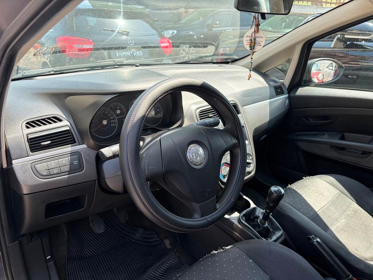 Fiat Grande Punto 1.3 MJT 75 CV 5 porte Dynamic