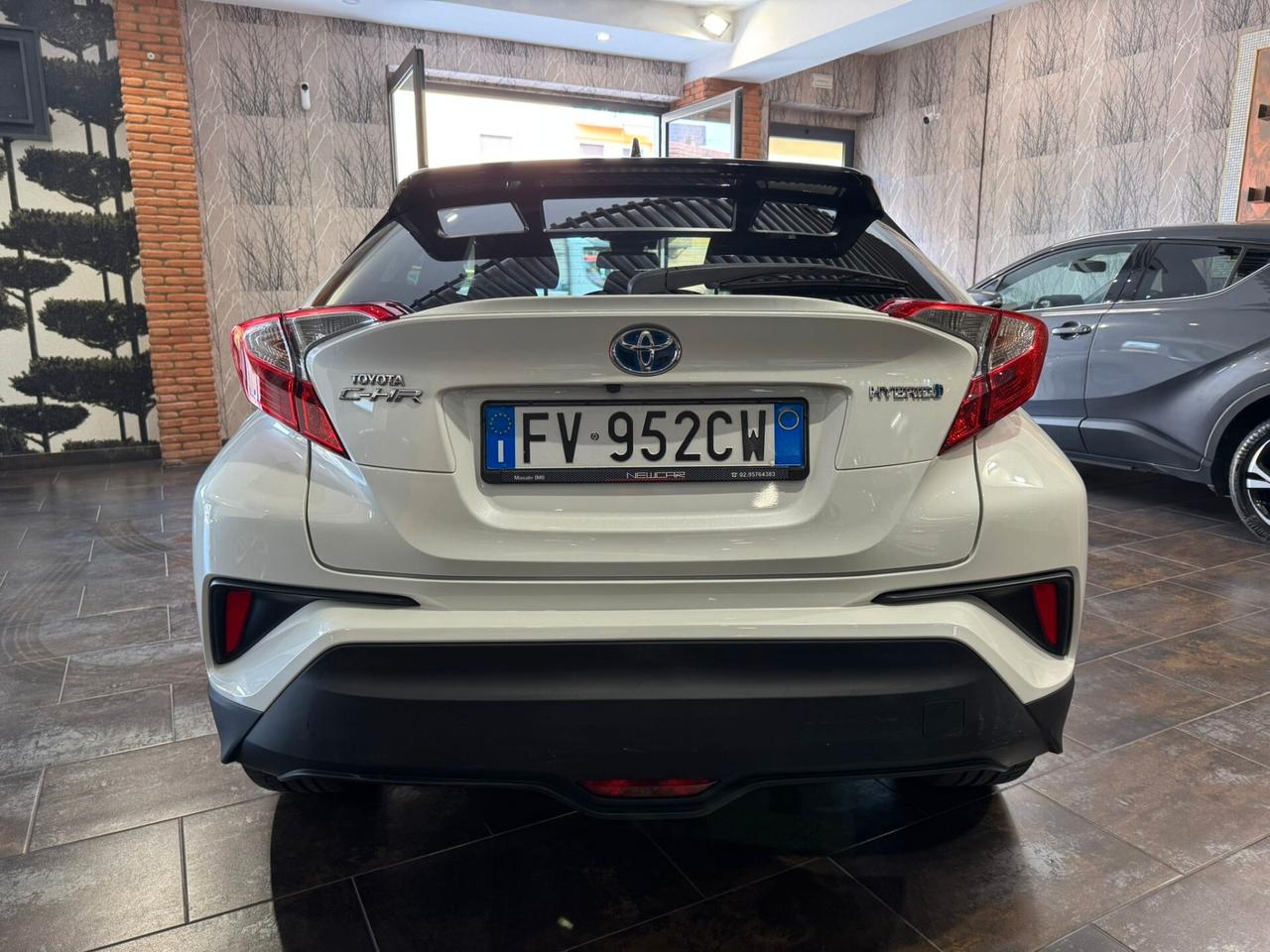Toyota C-HR 1.8 Hybrid E-CVT Trend