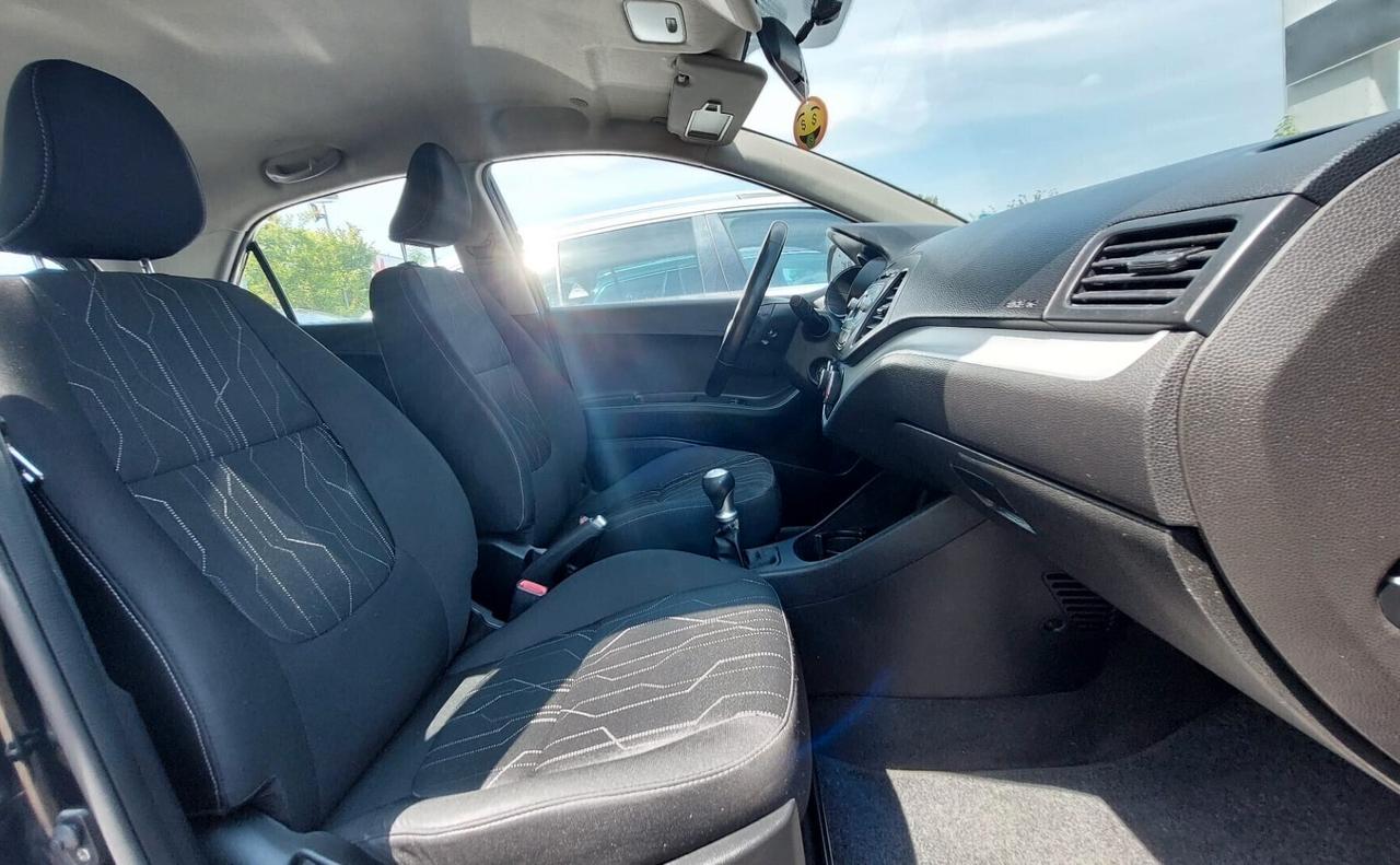 Kia Picanto 1.0 GPL Neopatentati