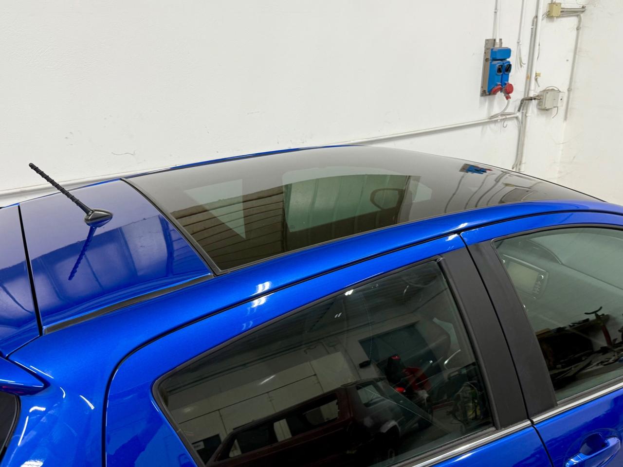 Toyota Yaris HYBRID AUTOMATICA