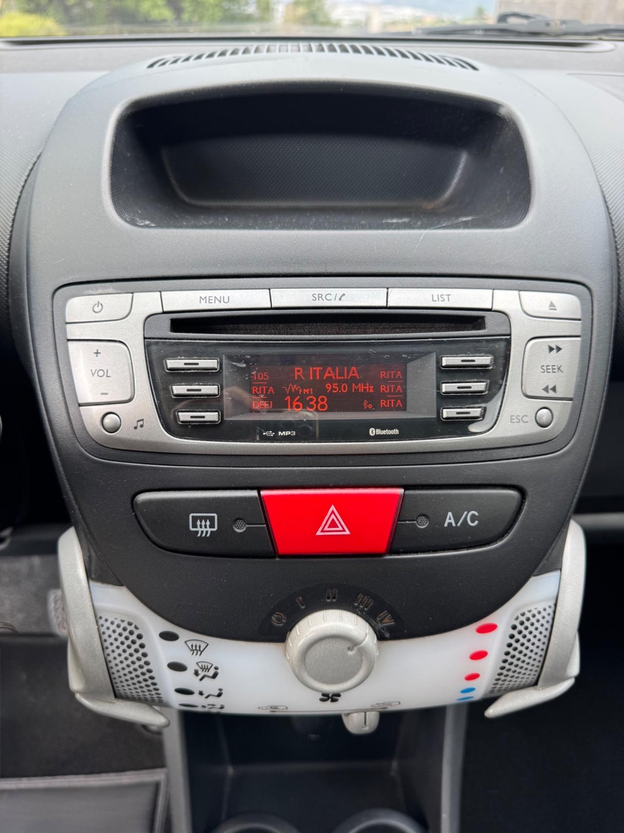 Peugeot 107 1.0 CLIMATIZZATORE