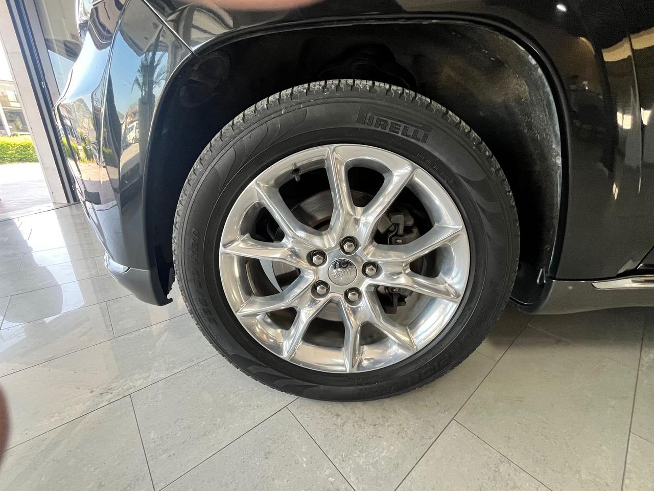 Jeep Grand Cherokee Summit Platinum Edition 3.0 V6 CRD