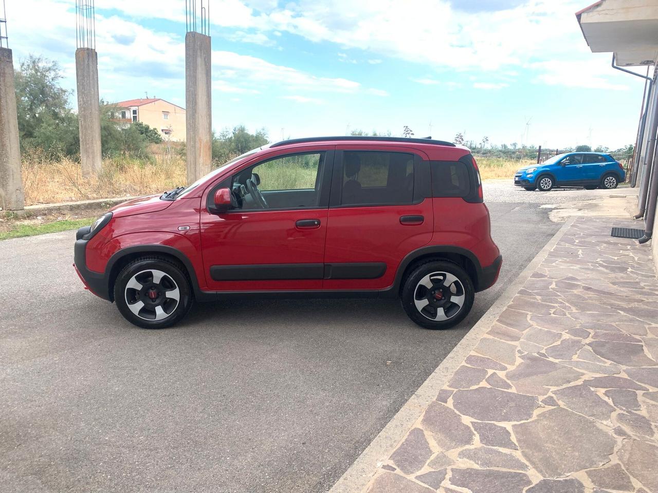 Fiat Panda Cross 1.0 FireFly S&S Hybrid