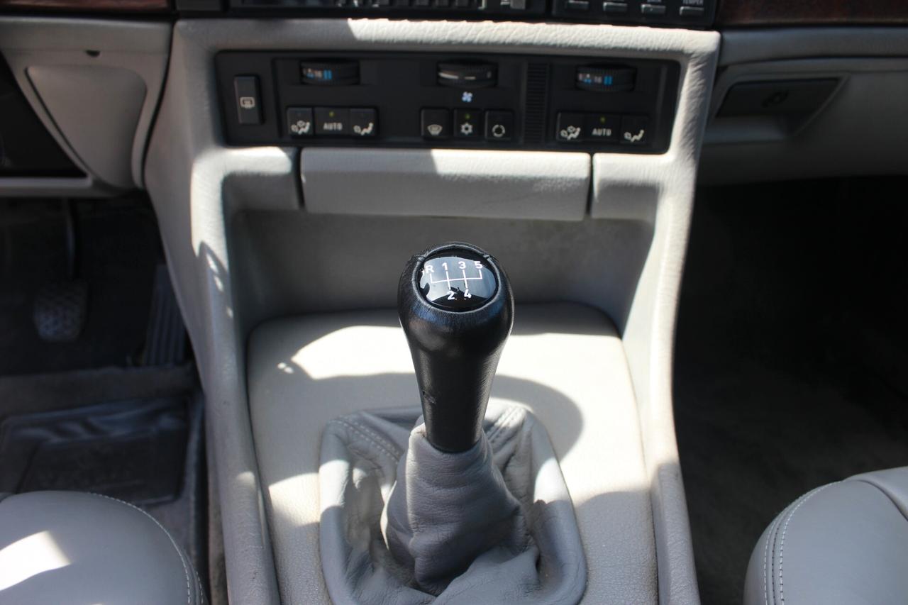 BMW SERIE 730 184 CV
