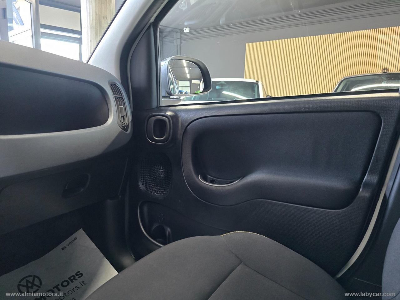 FIAT Panda 1.0 FireFly S&S Hybrid Pandina