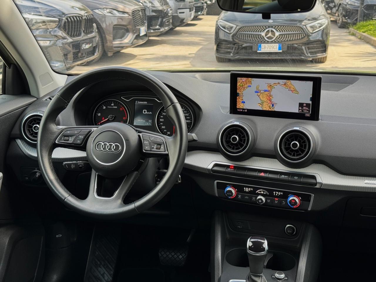Audi Q2 30 TDI Identity Black S-tronic S line 116CV