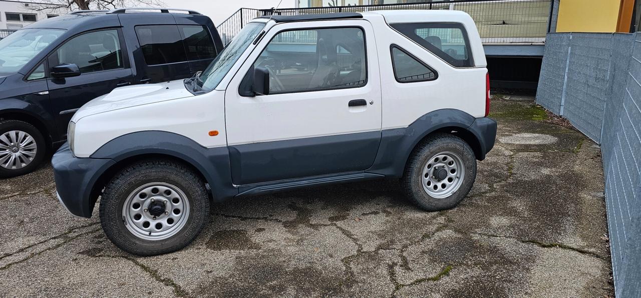 Suzuki Jimny 1.5 DDiS cat 4WD JLX CABRIO