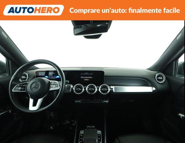 MERCEDES-BENZ GLB 200 d Automatic Business