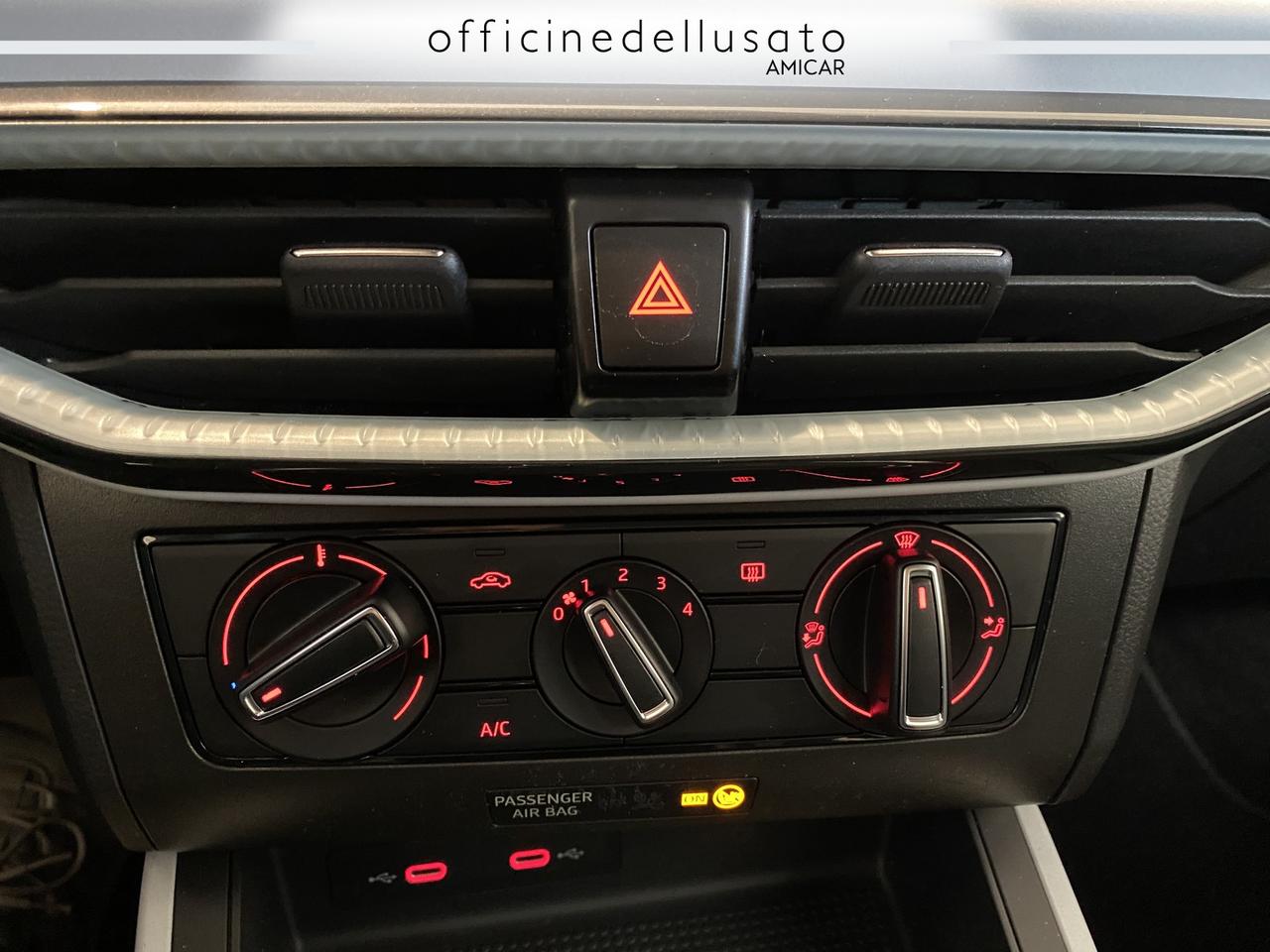 Seat Ibiza 5 porte 1.0 ecotsi 95cv black edition