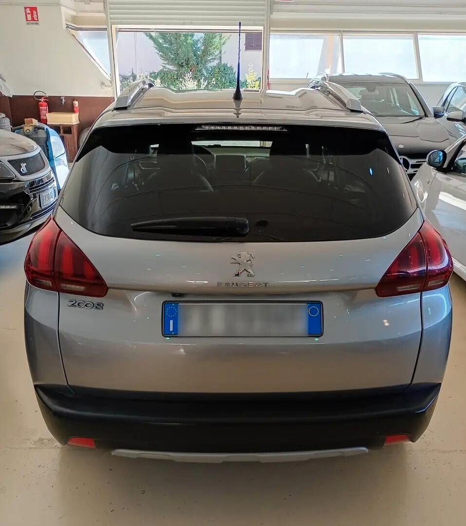 Peugeot 2008 BlueHDi 100 S&S Allure