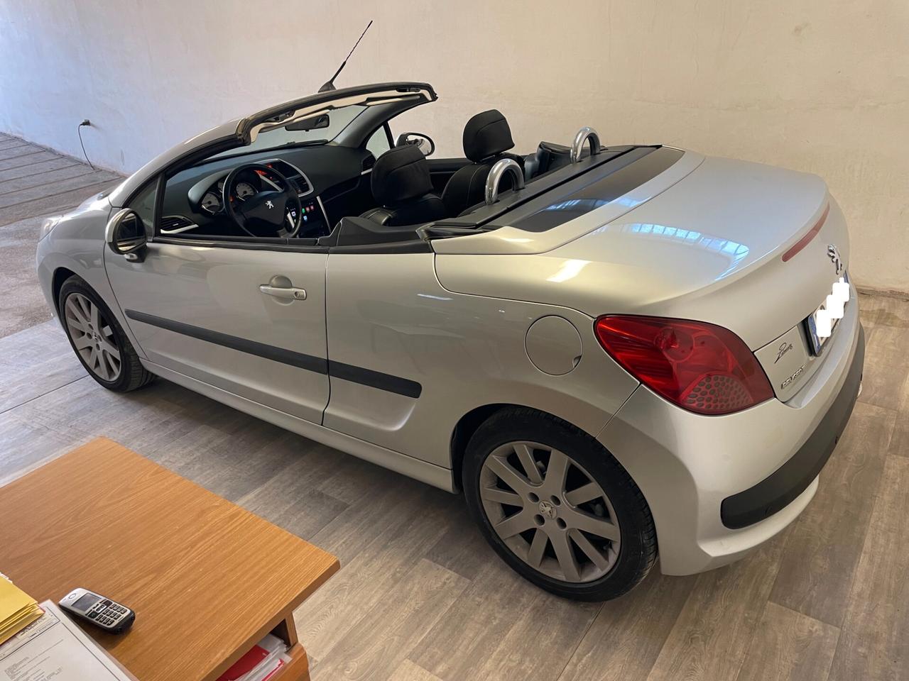 Peugeot 207 1.6 HDI 110CV CC Cabrio Féline tagliandata distribuzione