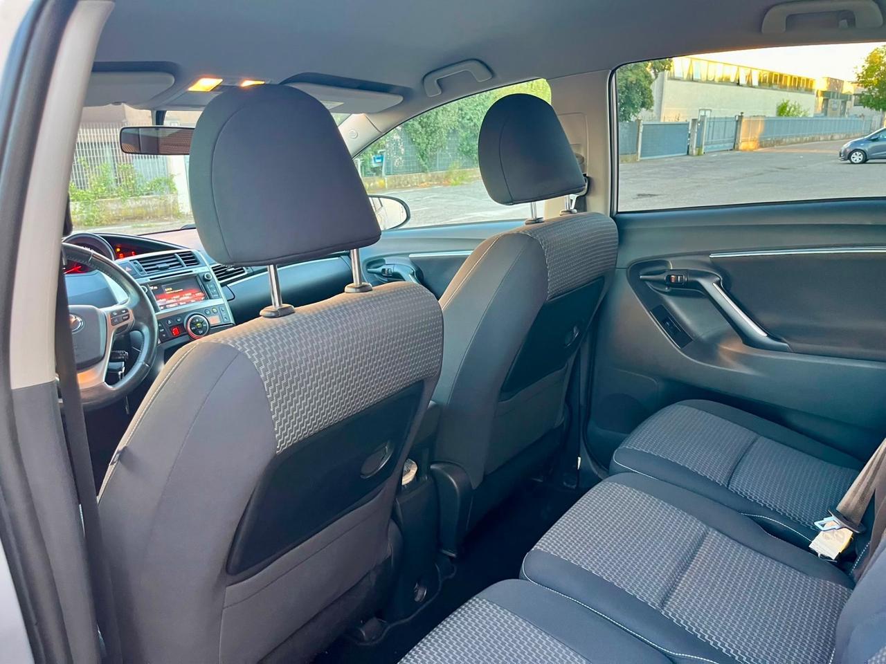 Toyota Verso 2.0d4d 2014 169.000km 7 posti perfetta