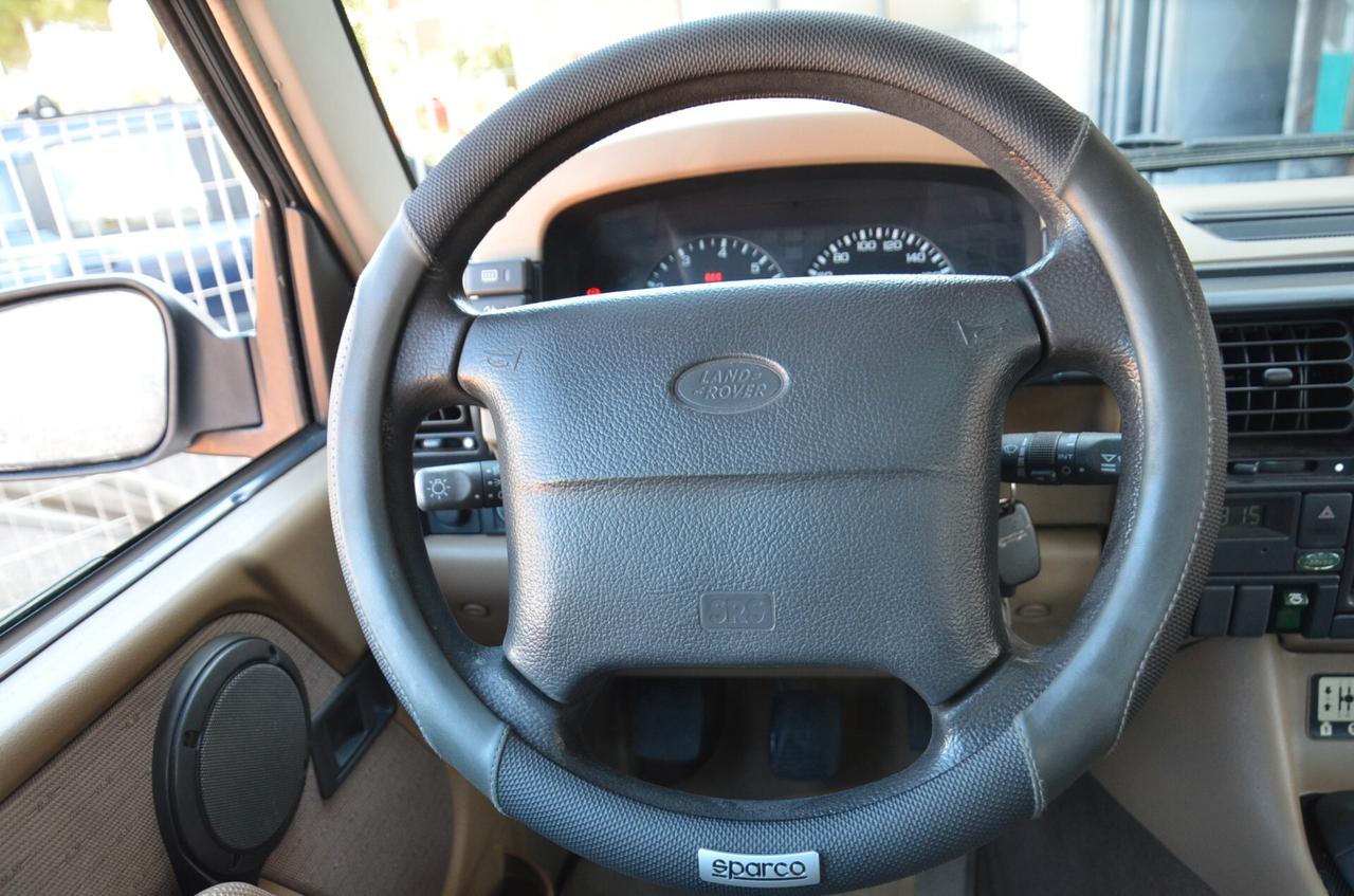 Land Rover Discovery 2.0i 16V cat 5 porte Luxury