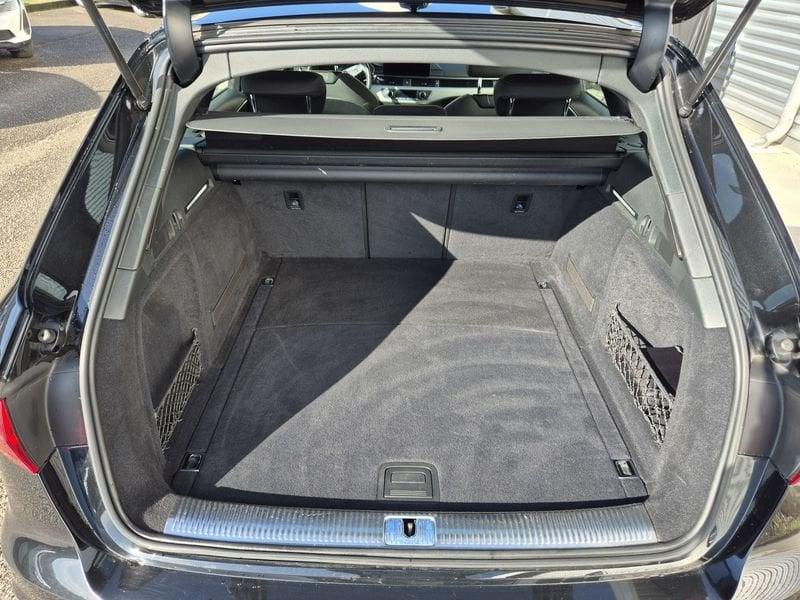 Audi A4 A4 Avant 35 TDI/163 CV S tronic S line edition