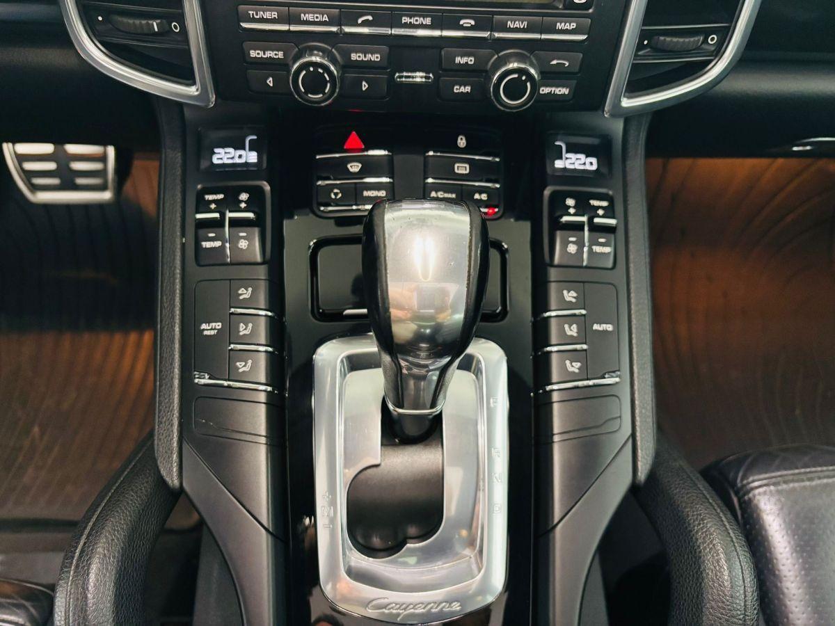 Porsche Cayenne 3.0 Diesel 245hp Extra Full