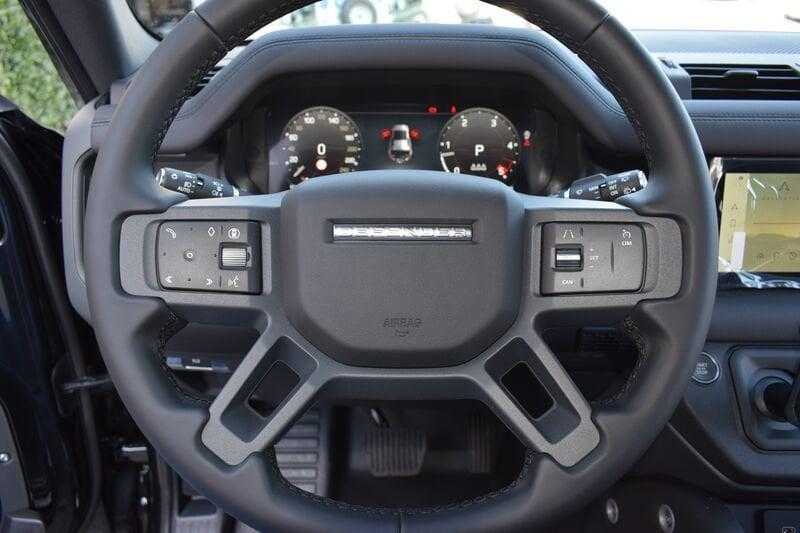 Land Rover Defender D200 AWD Auto 110 X-Dynamic SE IVA ESPOSTA