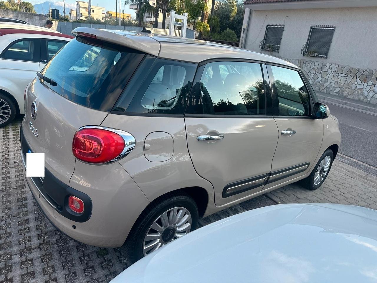Fiat 500L 0.9 TwinAir Turbo Natural Power Lounge-09/2014
