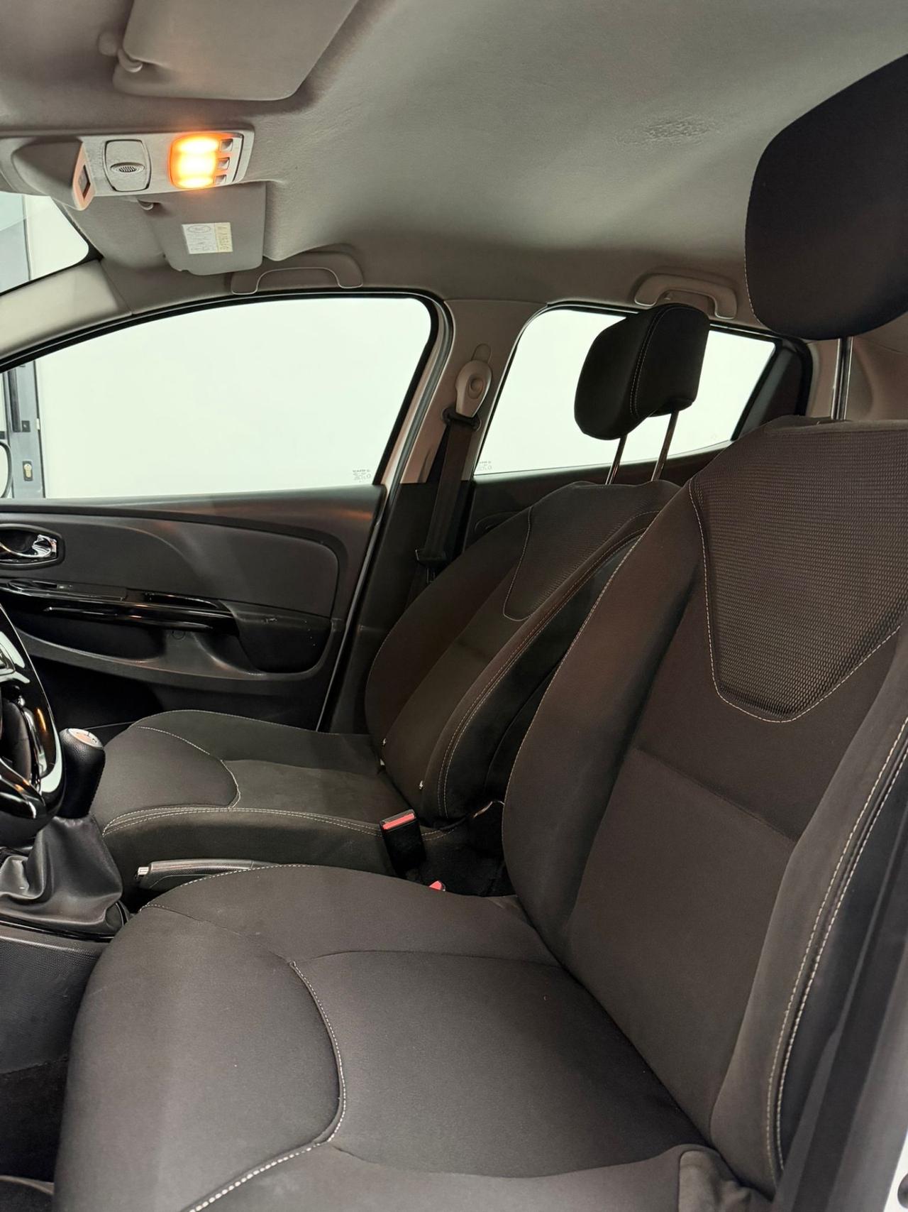 Renault Clio 1.5 dCi 8V 75CV 5 porte Wave