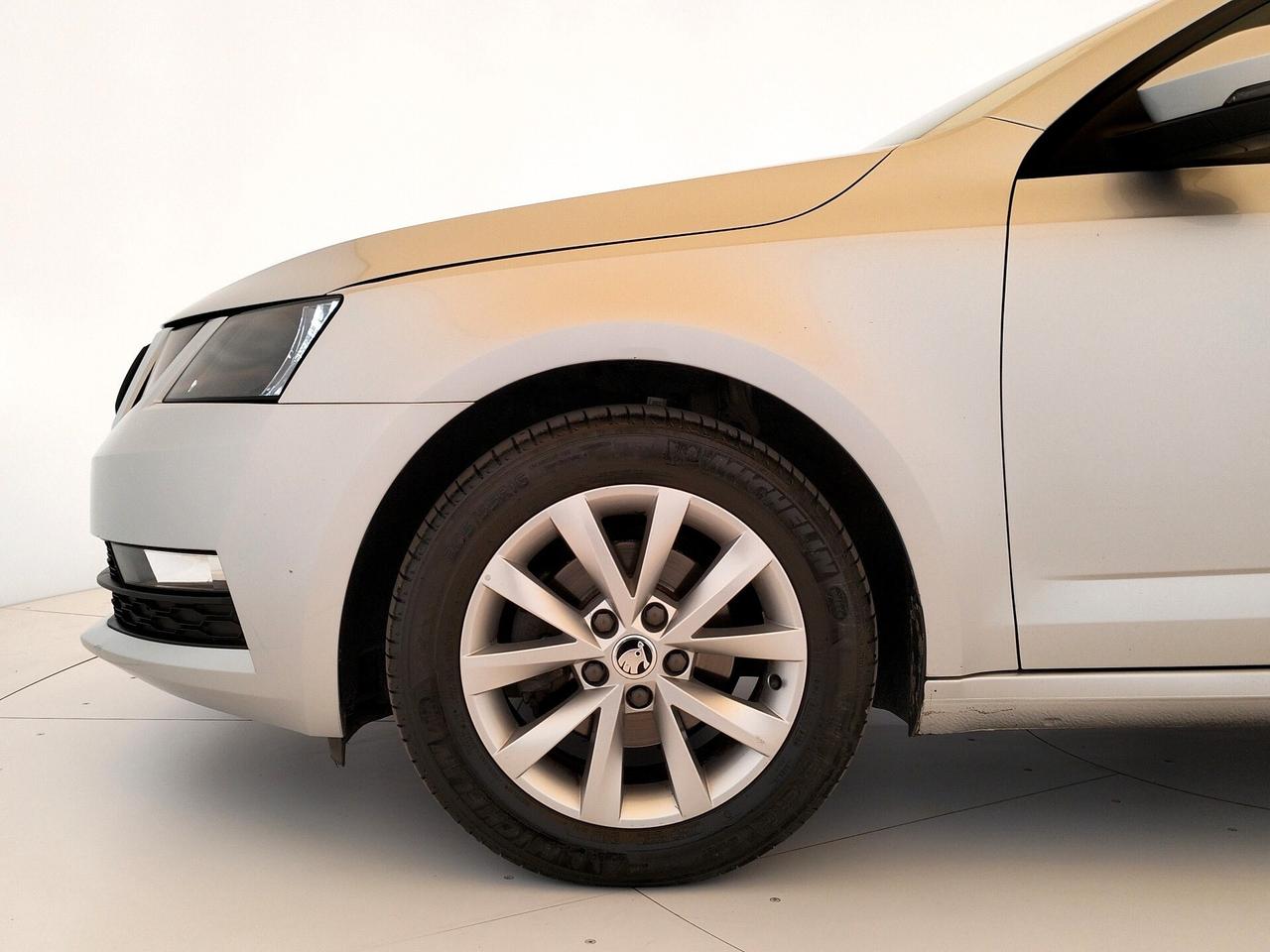 Skoda Octavia 1.6 TDI SCR 115 CV Wagon Executive - NEOPATENTATI