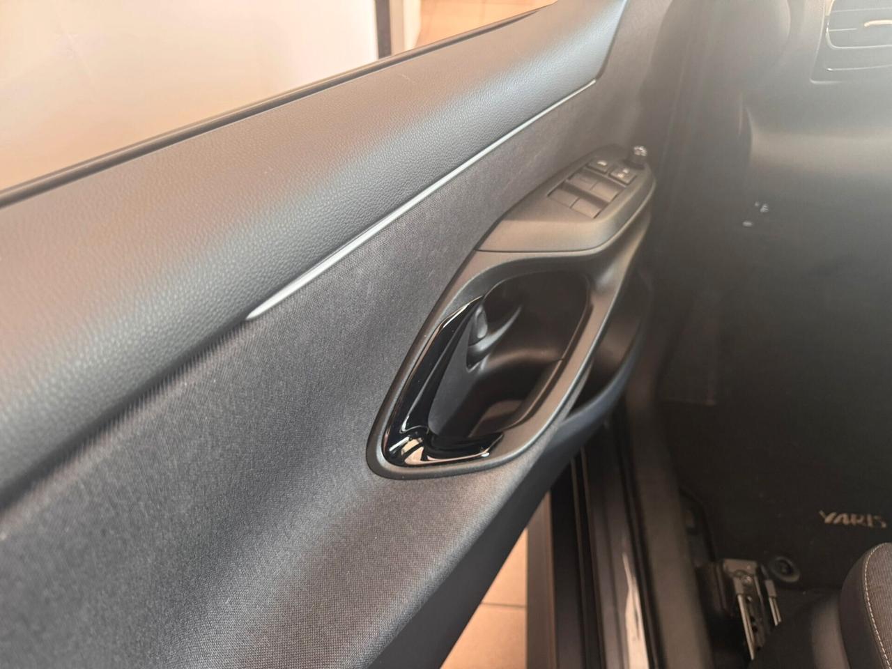 Toyota Yaris 1.5 130 Hybrid 5 porte Lounge