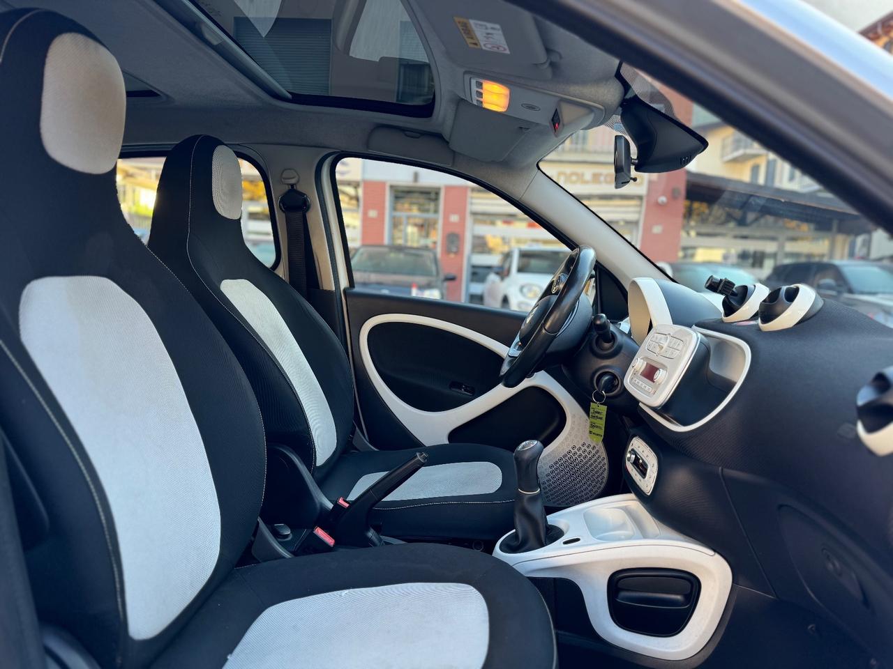 Smart ForFour 70 1.0 - 5 PORTE - NEOPATENTATI - TETTO PANORAMICO