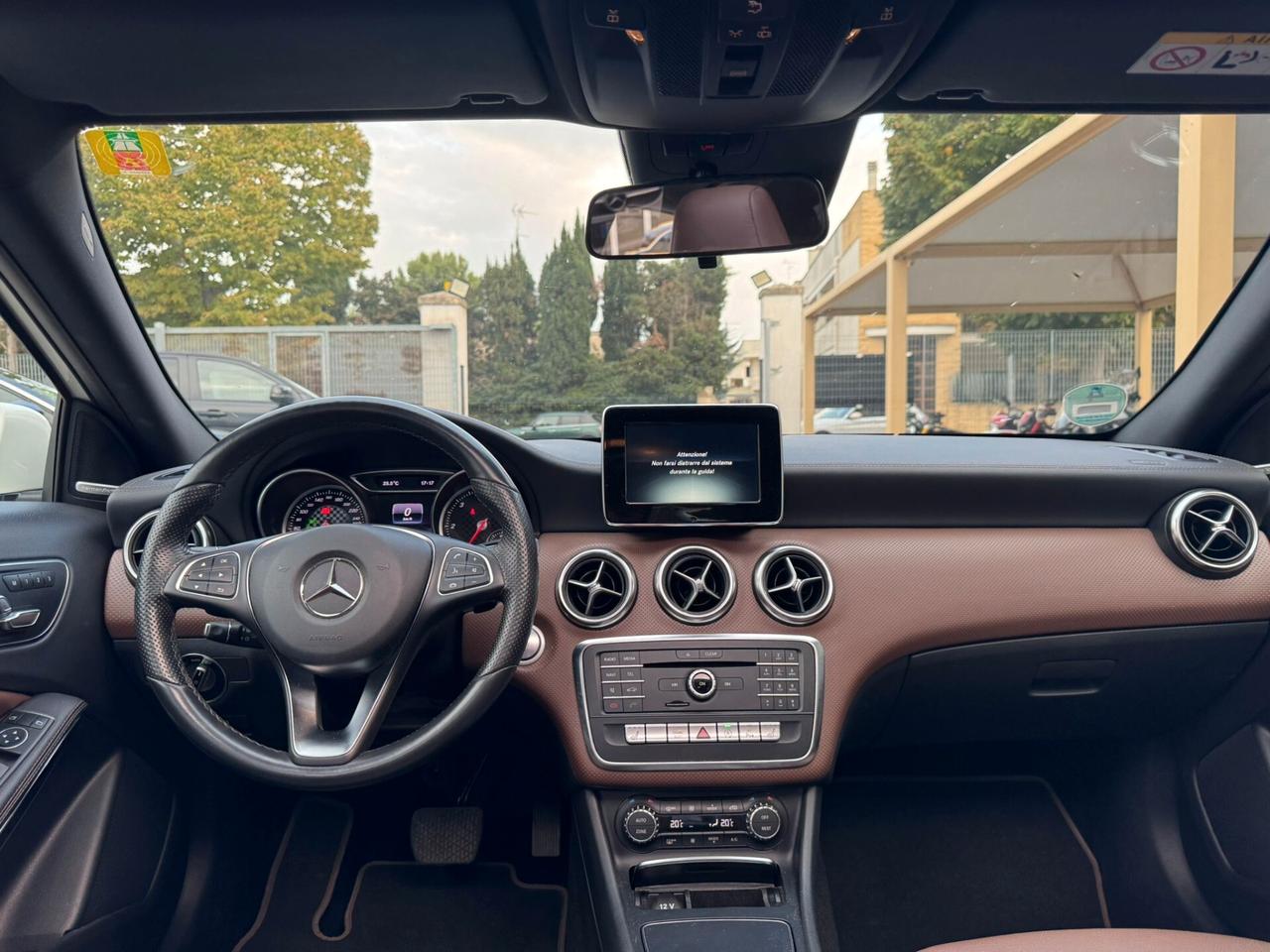 Mercedes-benz A 200 A 200 CDI Automatic Premium