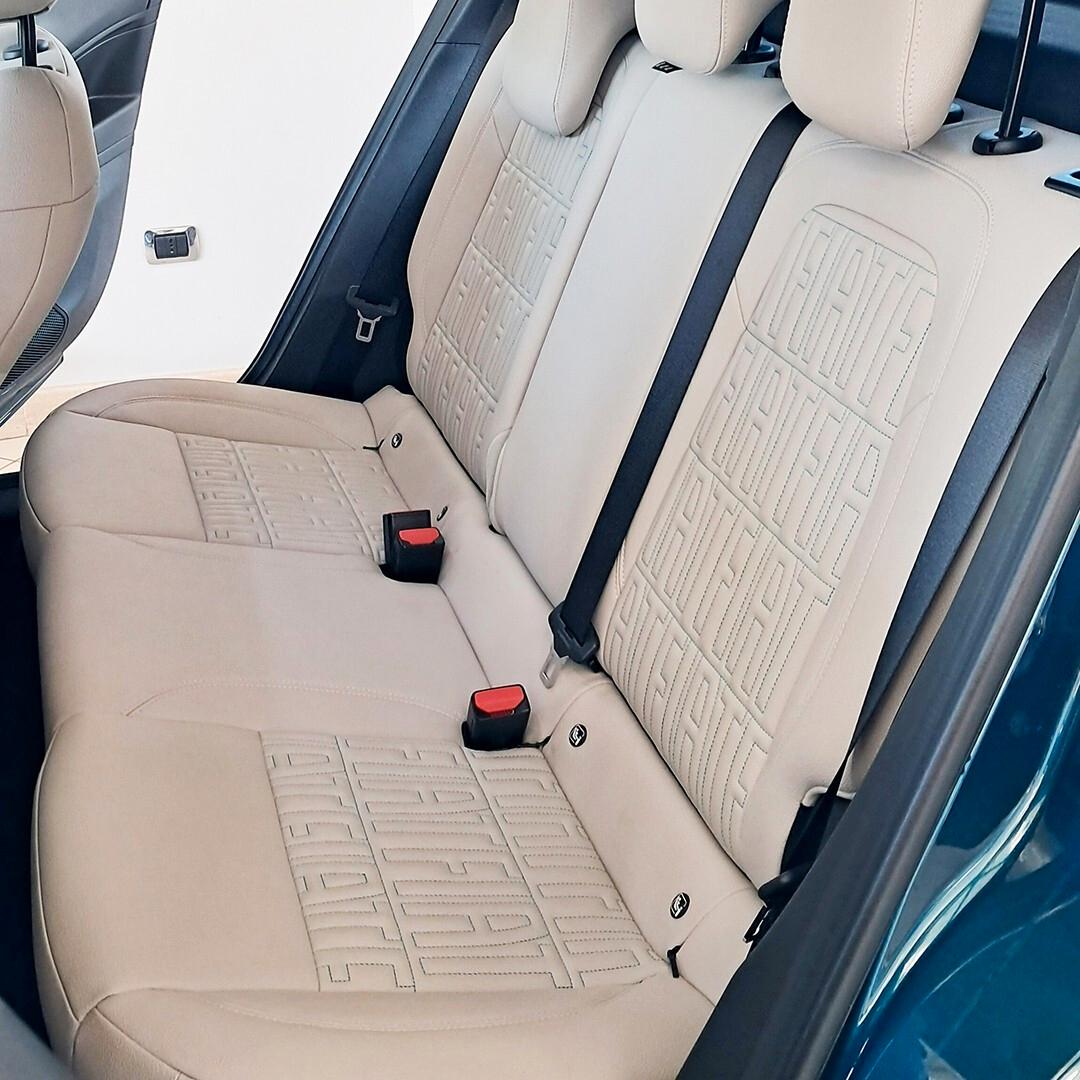 Fiat 600 Hybrid 100 CV DCT MHEV La Prima