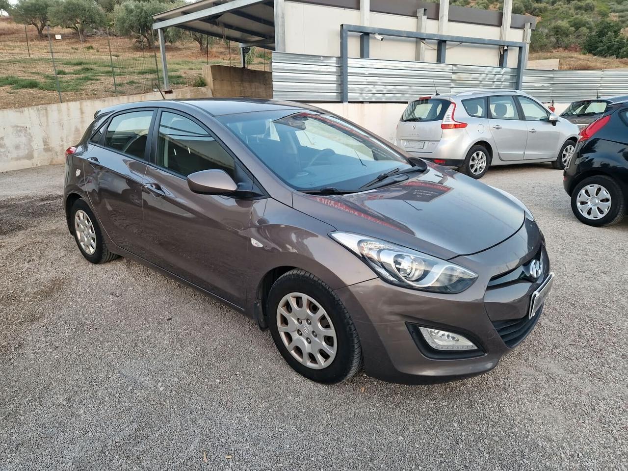 Hyundai i30 1.4 CRDi 5p. 90 CV