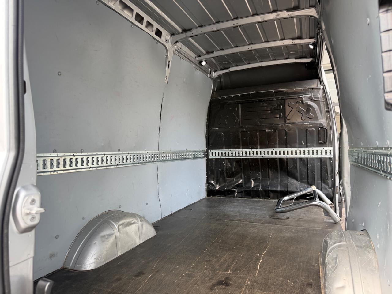 Iveco Daily 2.3 Furgone Hi-Matic