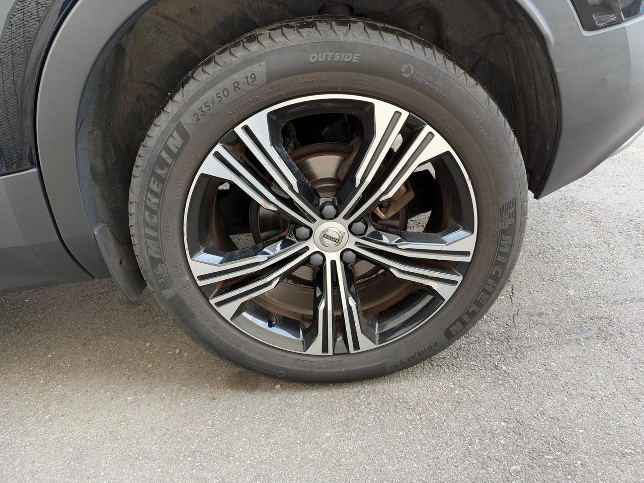 Volvo XC40 T3 Geartronic FULL OPTIONAL
