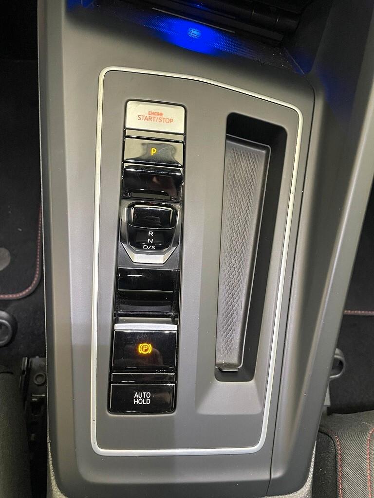 VOLKSWAGEN GOLF GTI PERFORMANCE 245cv DSG