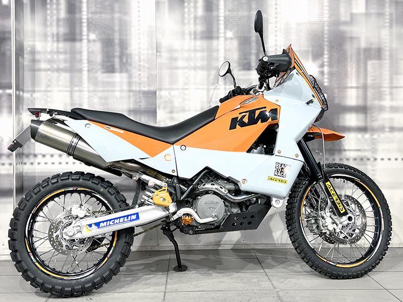 KTM 950 Adventure