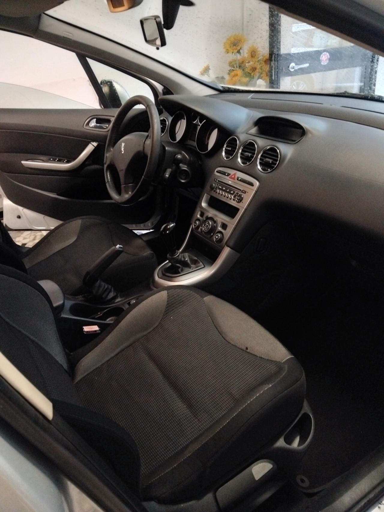 Peugeot 308 1.6 HDi 90CV FAP 5p. Comfort
