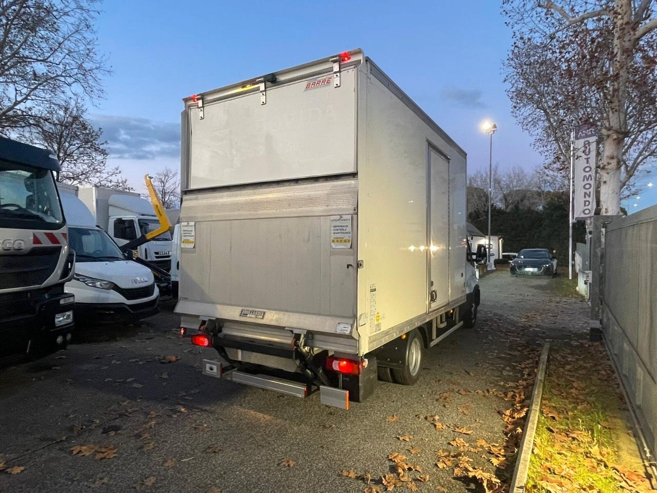 Iveco daily 35C180 furgone e sponda 2022