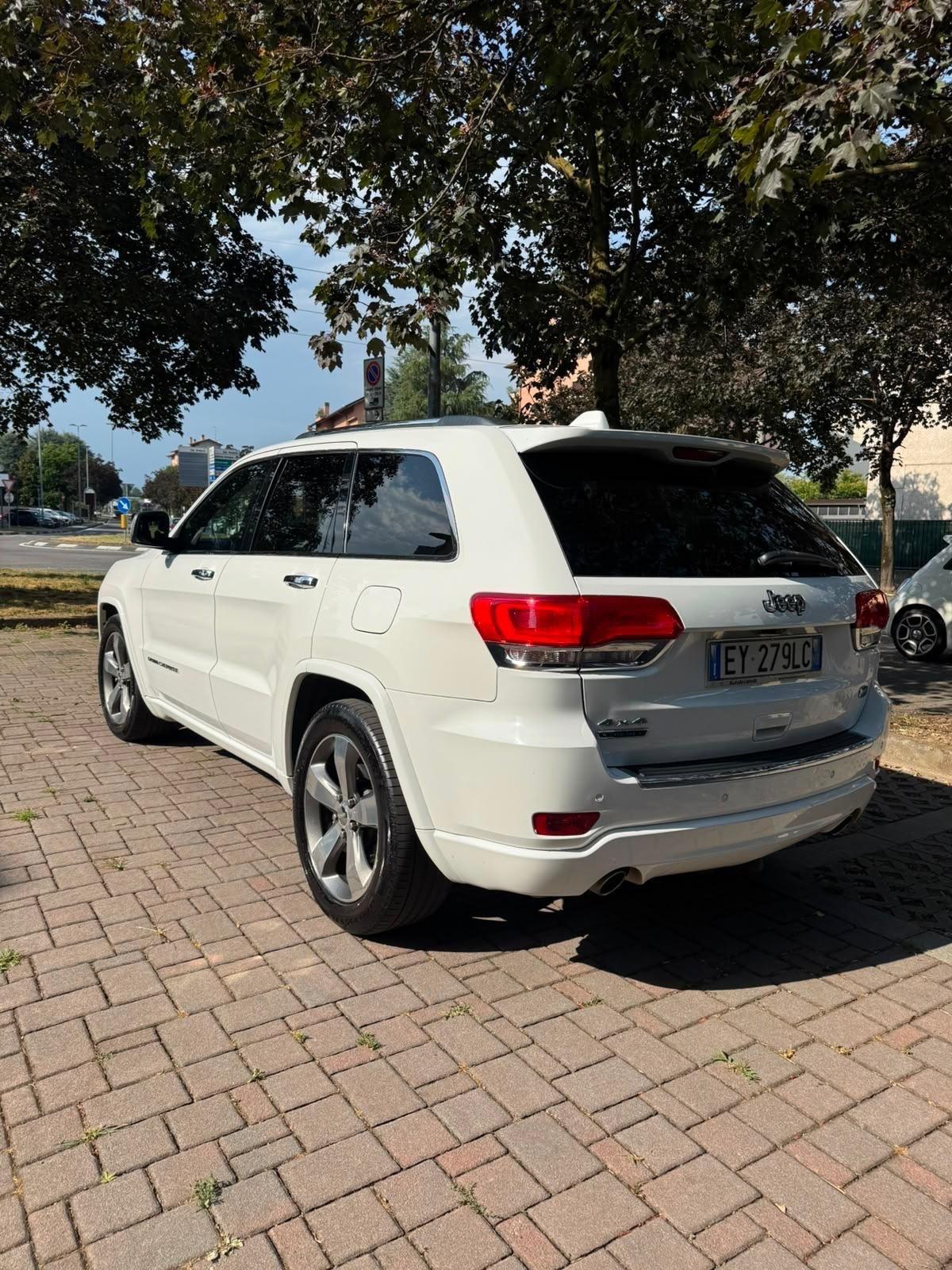 Jeep Grand Cherokee 3.0 V6 CRD 250 CV Multijet II Overland
