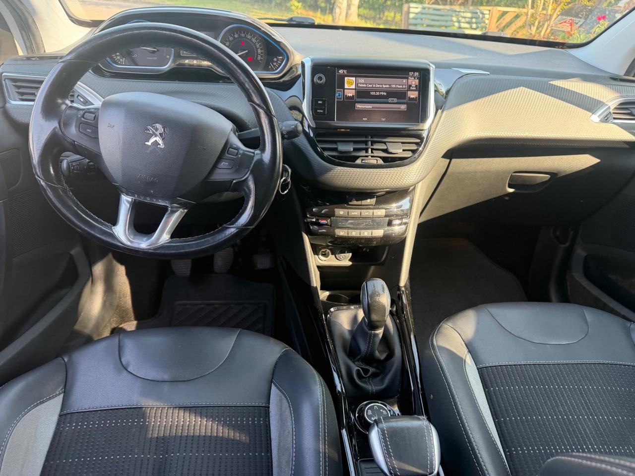 Peugeot 2008 diesel 1.6 GTLINE 2017