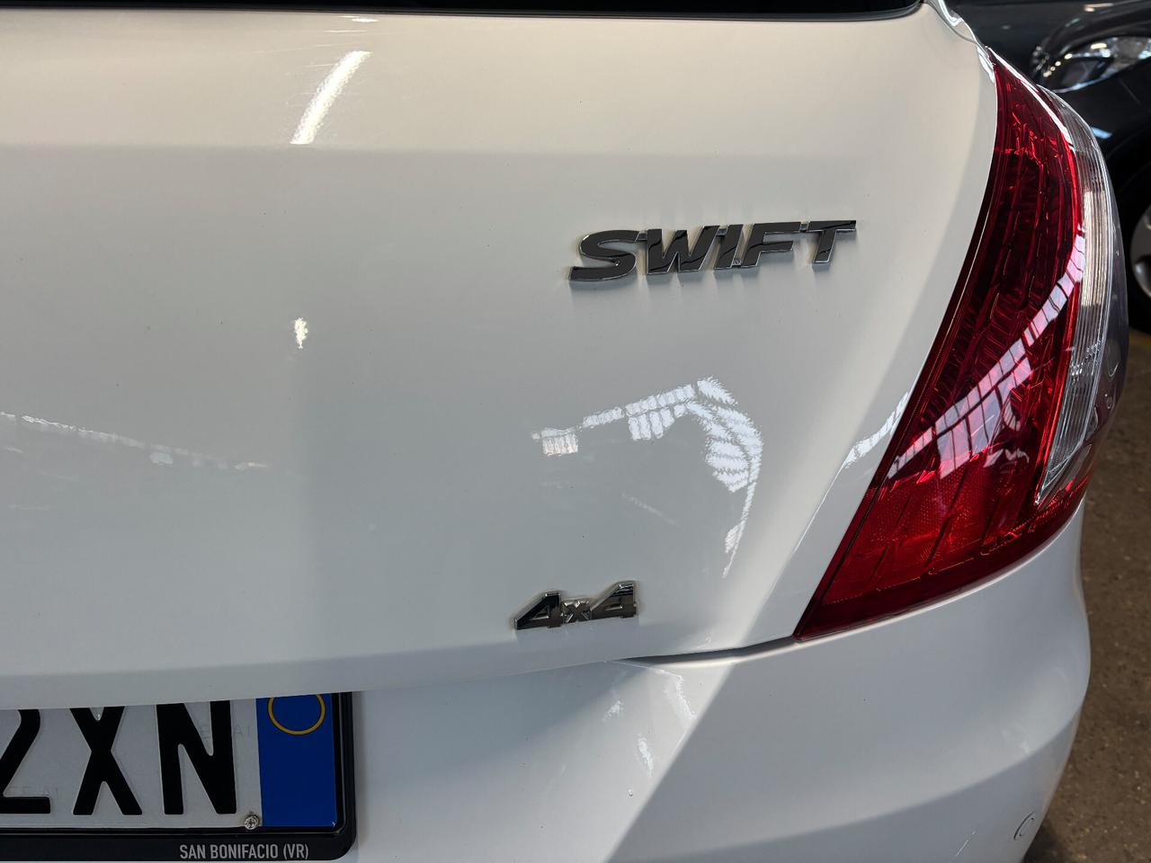 Suzuki Swift 1.2 Dualjet 90CV GPL 4WD 5 B-Road S&S