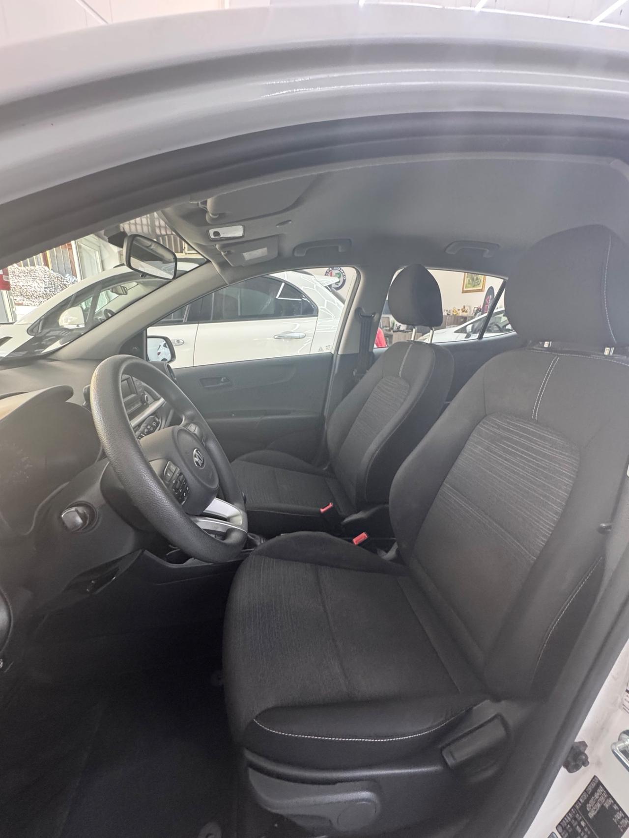Kia Picanto 1.0 12V 5 porte Cool
