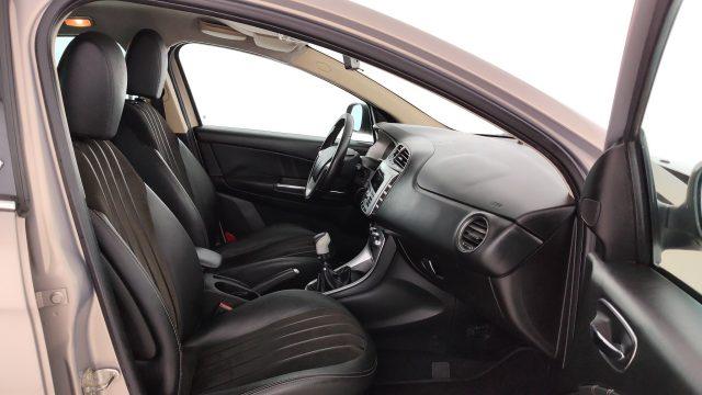 LANCIA Delta 1.4 T-Jet 150 CV Argento - GPL