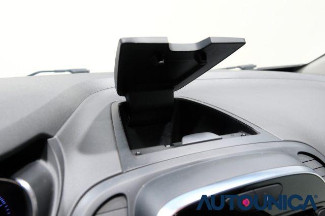 RENAULT Captur DCI 8V 90 CV BUSINESS NEOPATENTATI FARI LED