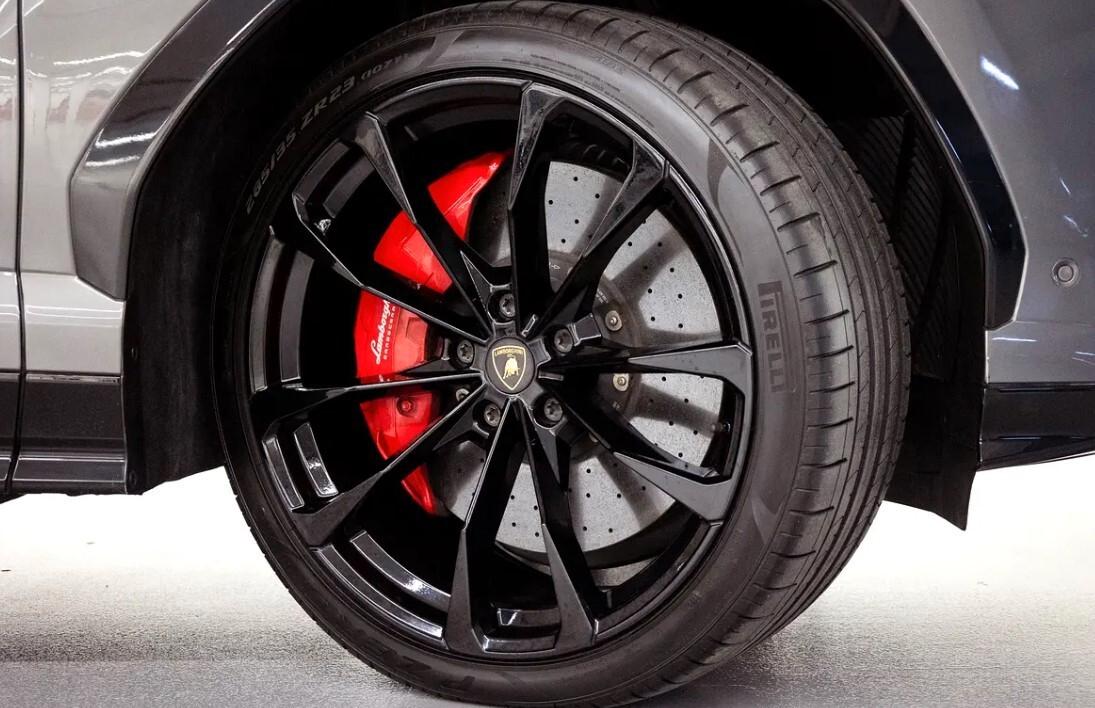 Lamborghini Urus 4.0