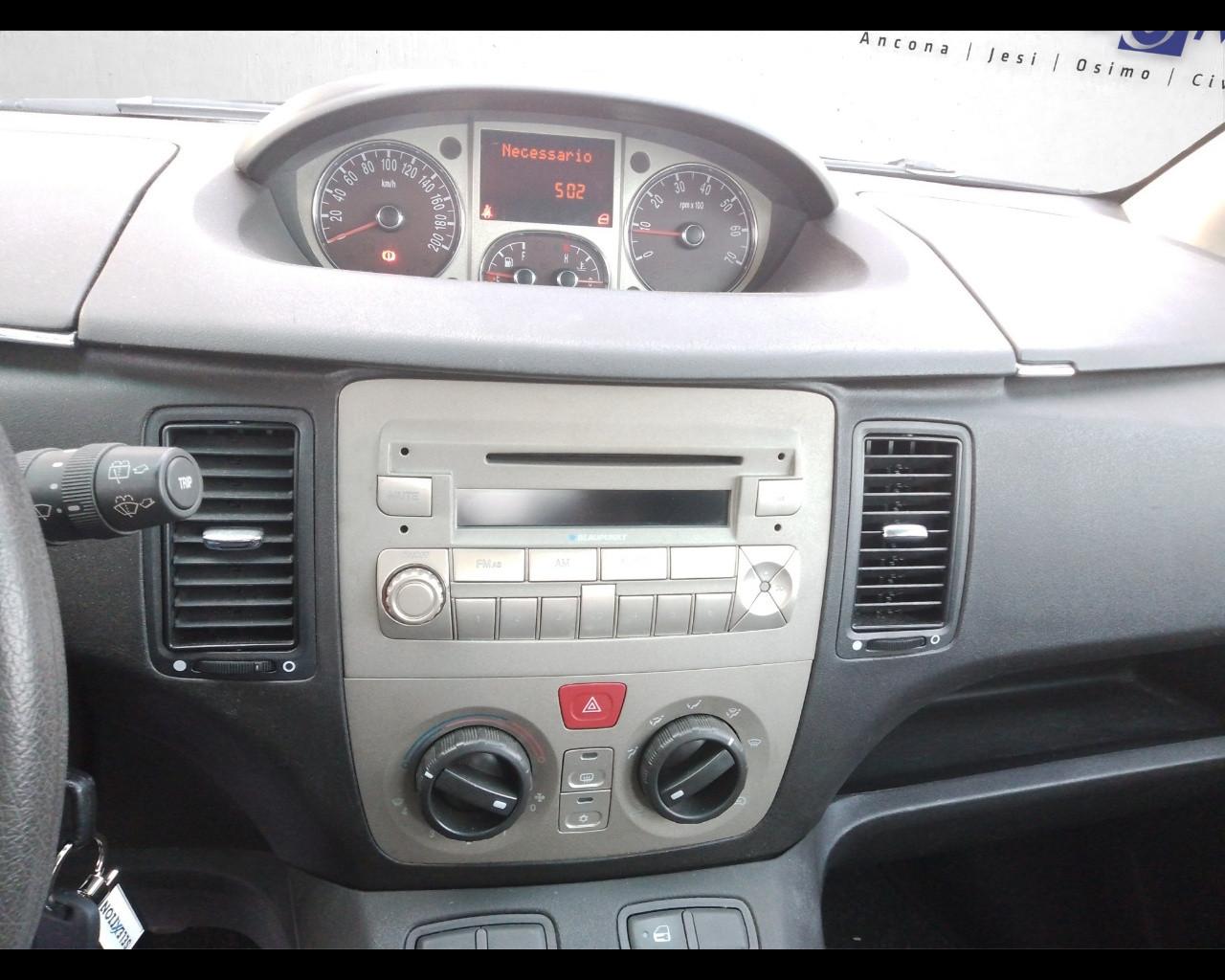 LANCIA Musa 2ª serie - Musa 1.3 Multijet 16V 70 CV Argento