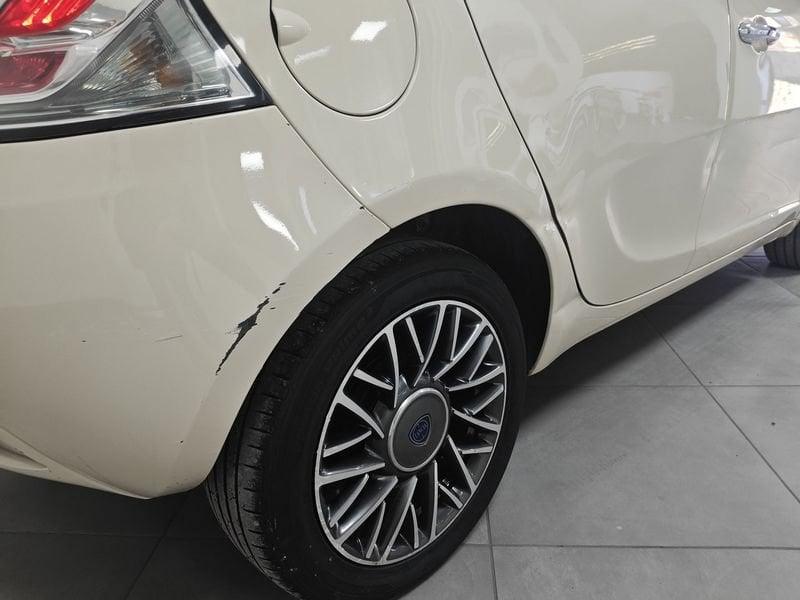 Lancia Ypsilon Ypsilon 1.2 69 CV 5 porte Gold VEDI FOTO