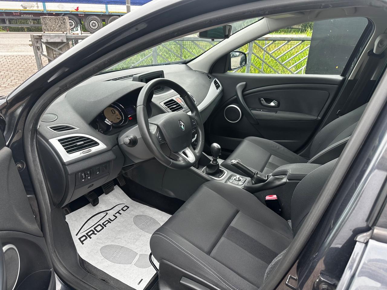 Renault Megane 1.6 benzina Dynamique