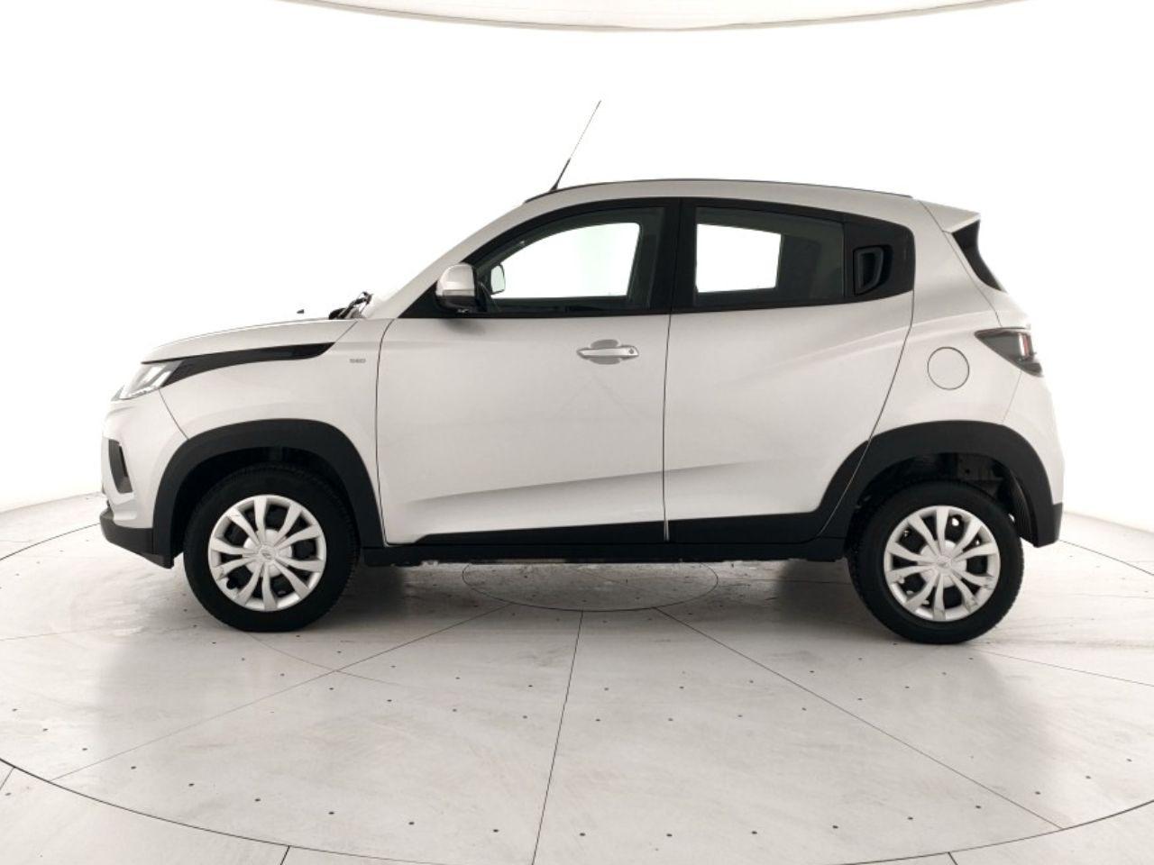 MAHINDRA KUV100 1.2 K6+