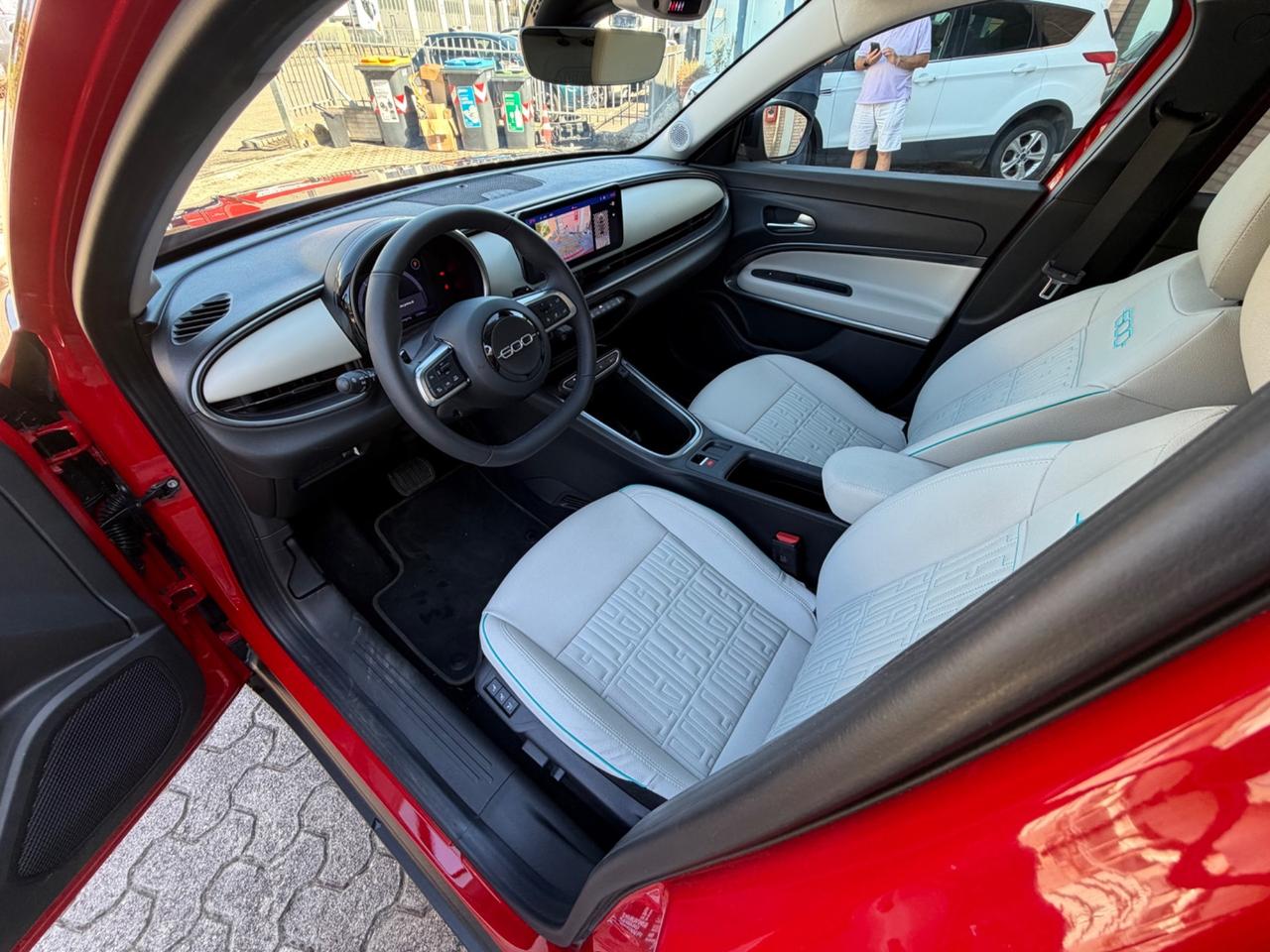 Fiat 600 Hybrid 100 CV DCT MHEV La Prima