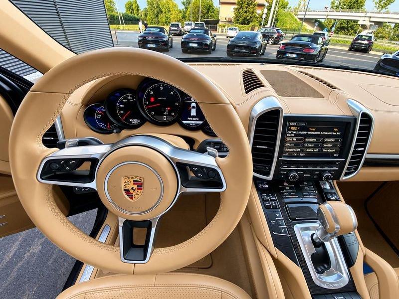 Porsche Cayenne Cayenne 3.0 Diesel Tiptronic 250 CV