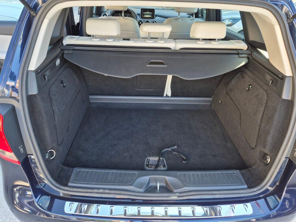 Mercedes B 180 d Executive UNICO PROPRIETARIO