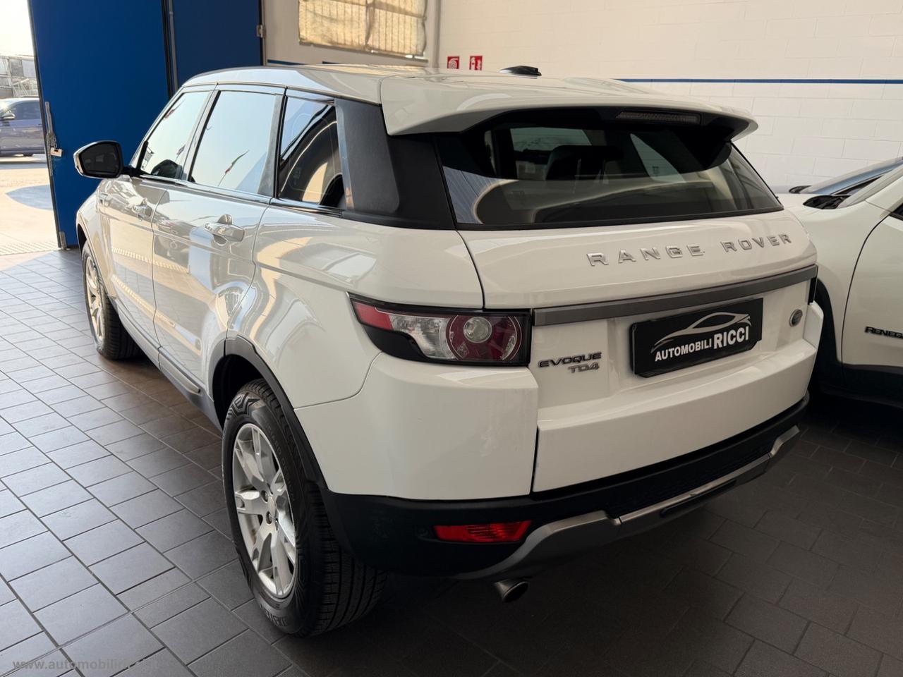 LAND ROVER RR Evoque 2.2 TD4 5p. Prestige
