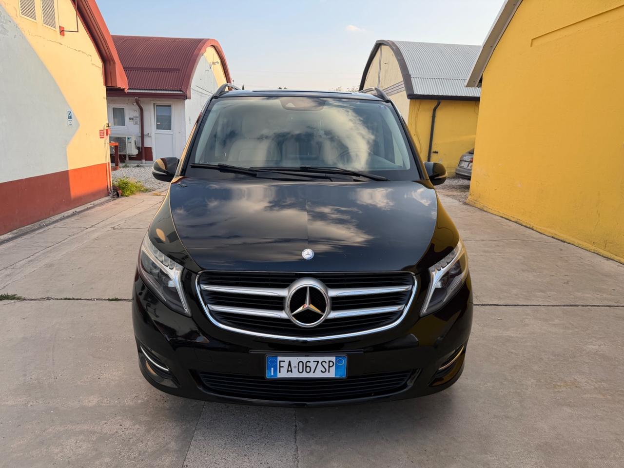 Mercedes-benz V 250 d Premium Extralong Full
